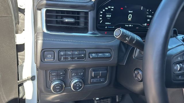 Used 2024 GMC Yukon XL Denali Ultimate image 22