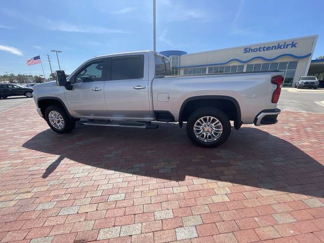 Used 2021 Chevrolet Silverado 2500 High Country w/ Z71 Off-Road Package AWD/4WD image 31