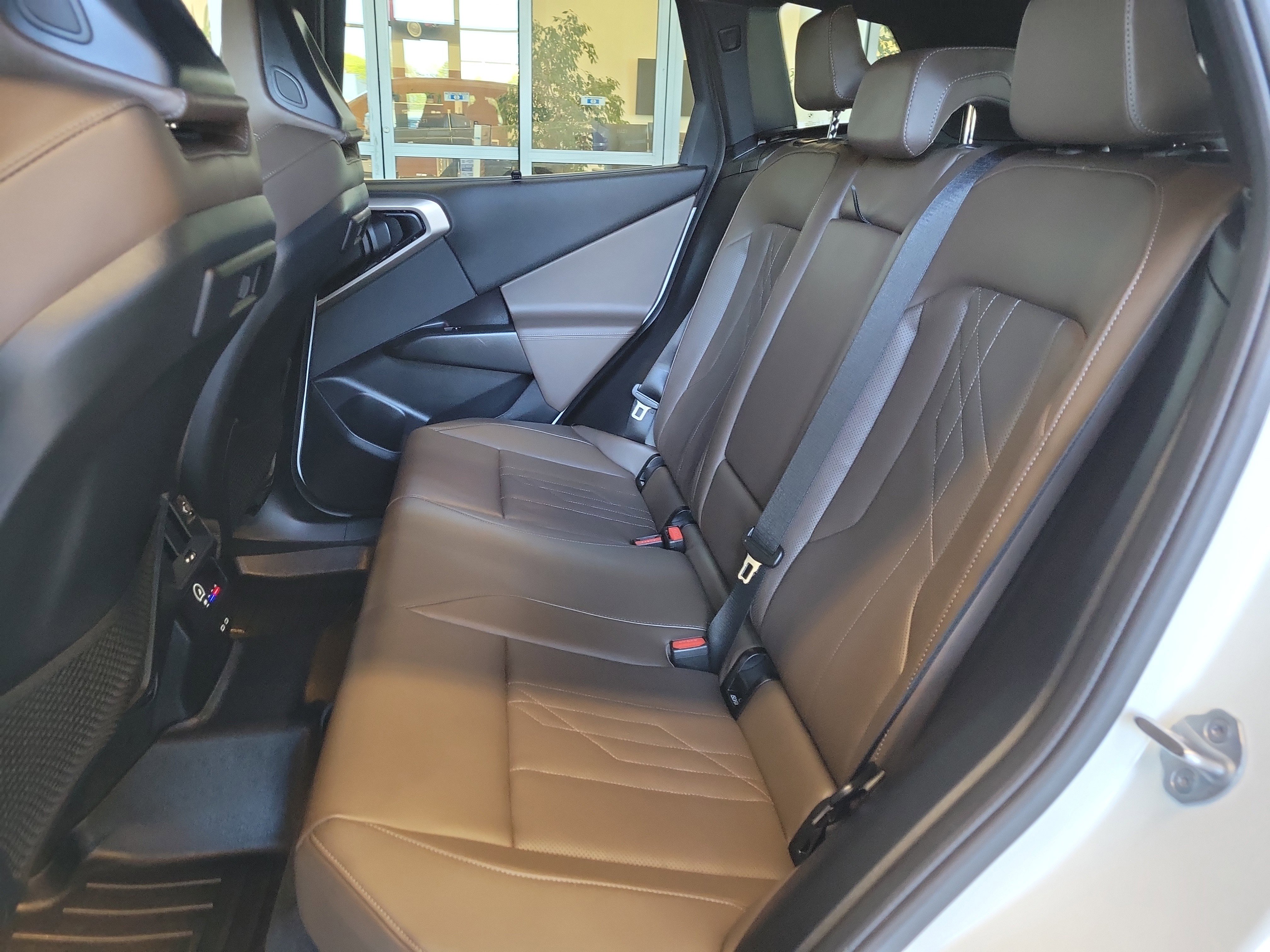 Used 2025 BMW X3 xDrive30 w/ Convenience Package AWD/4WD image 16