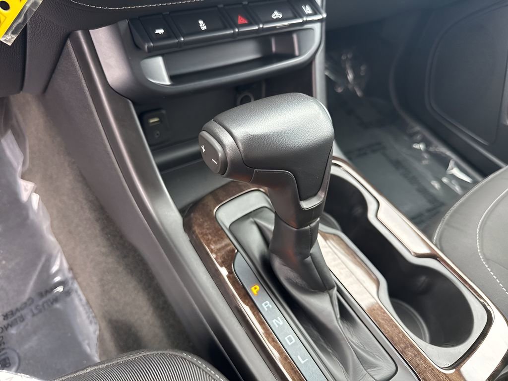 Used 2018 GMC Canyon SLE w/ SLE Convenience Package RWD image 14