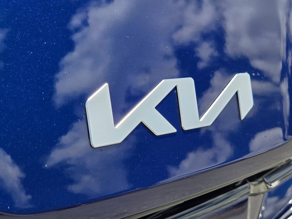 Certified 2025 Kia K5 GT-Line w/ GT-Line Premium Package FWD image 5