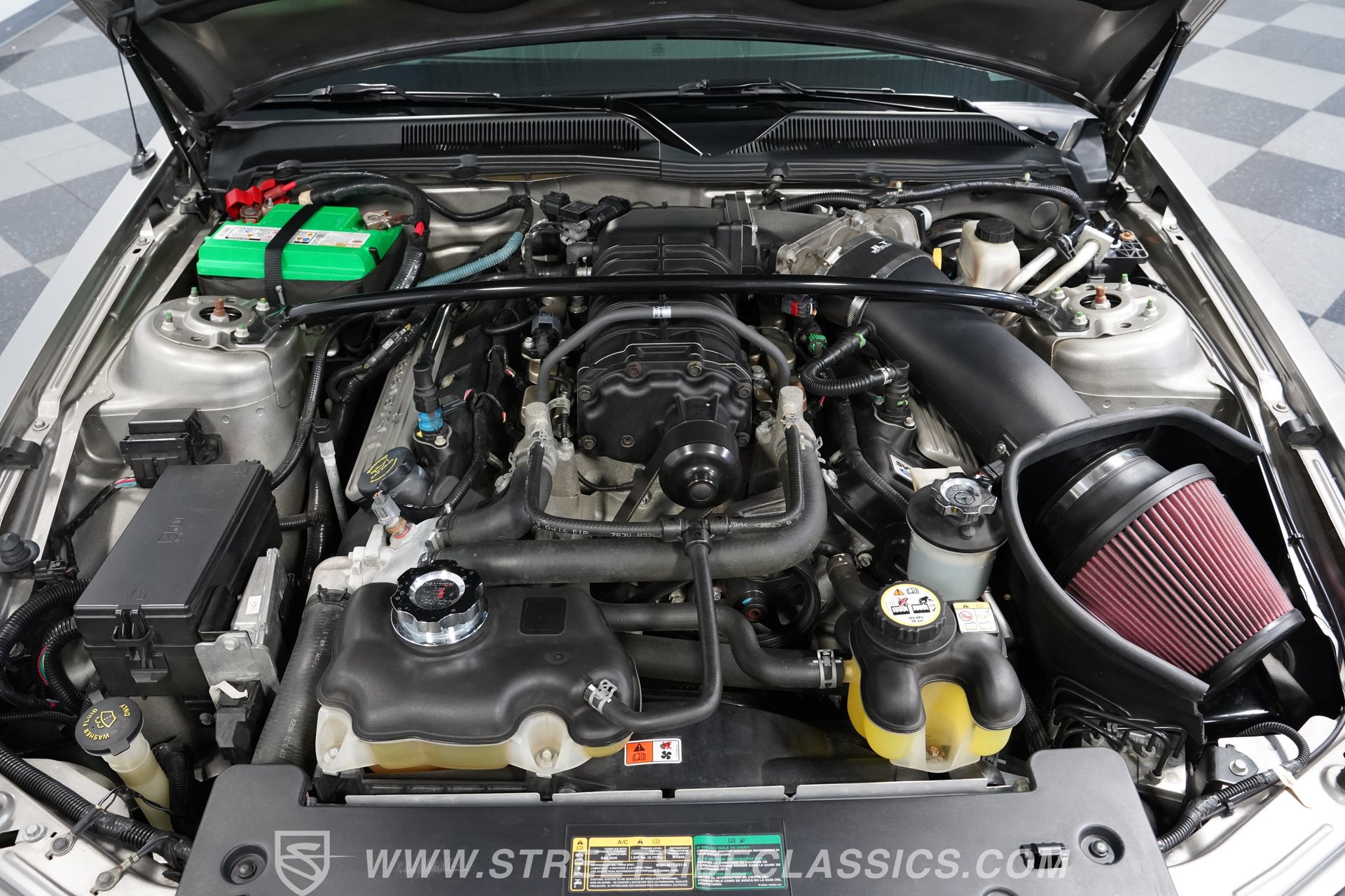 Used 2009 Ford Mustang Shelby GT500 RWD image 3