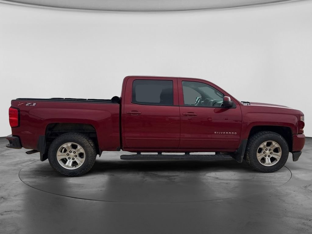 Used 2018 Chevrolet Silverado 1500 LT w/ All Star Edition AWD/4WD image 2