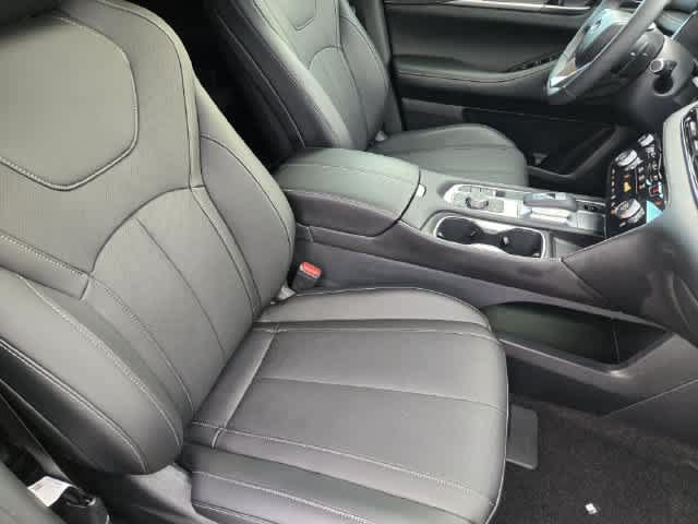Certified 2026 INFINITI QX60 Luxe w/ Cargo Package FWD image 14