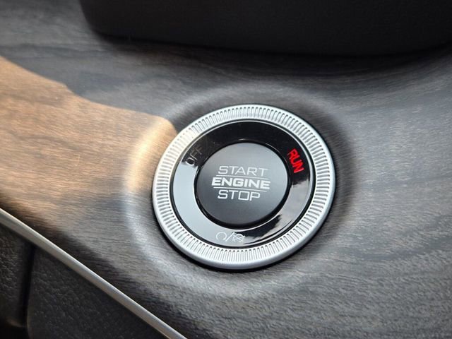 New 2025 Jeep Grand Cherokee L Limited image 33