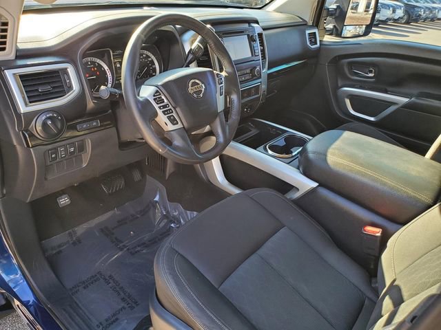 Used 2017 Nissan Titan SV image 12