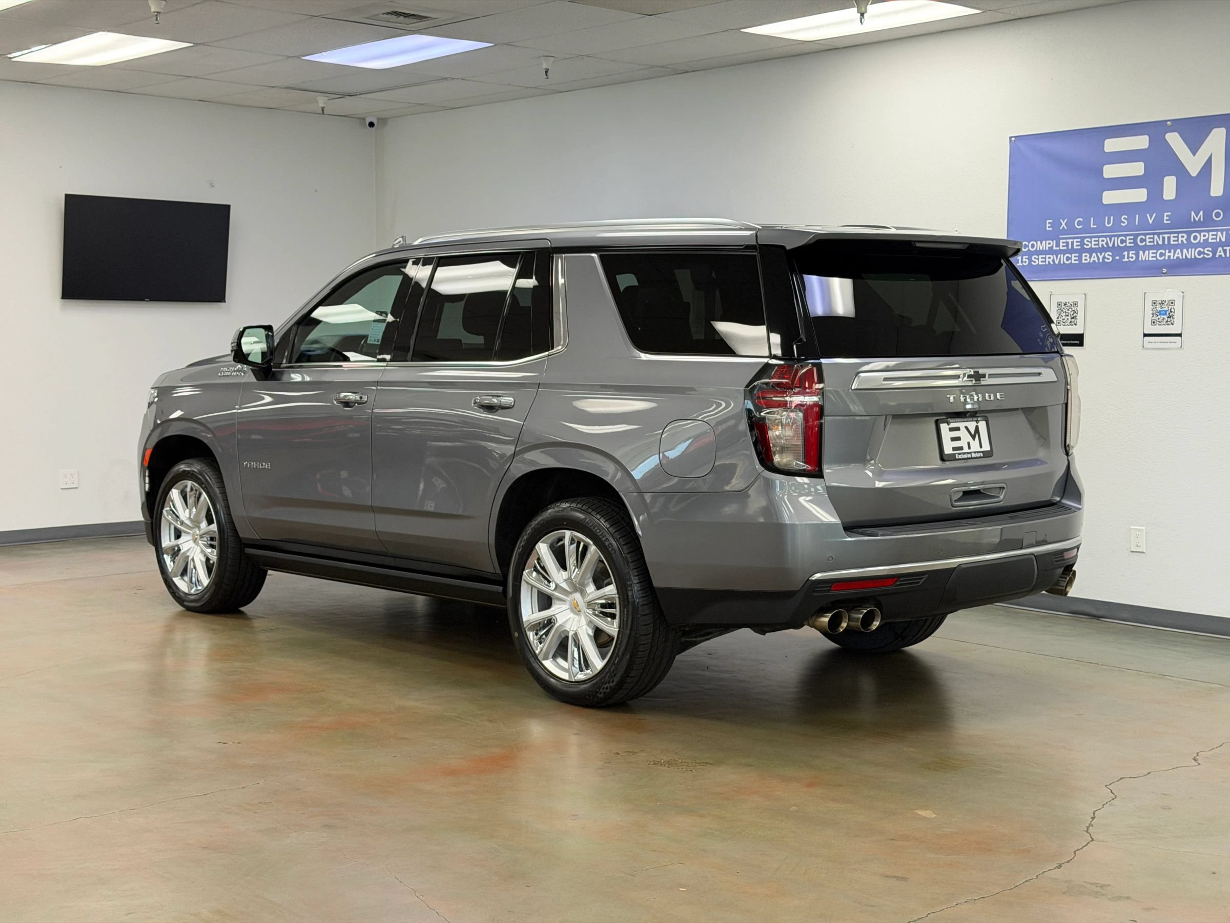Used 2021 Chevrolet Tahoe High Country AWD/4WD image 11