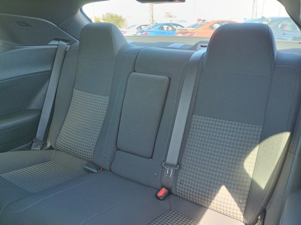 Used 2019 Dodge Challenger R/T w/ Blacktop Package image 16