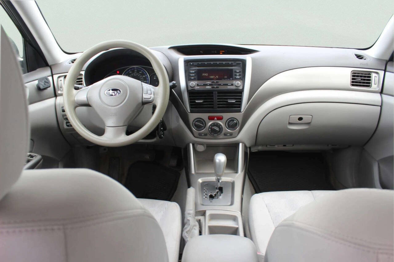 Used 2010 Subaru Forester 2.5X AWD/4WD image 8