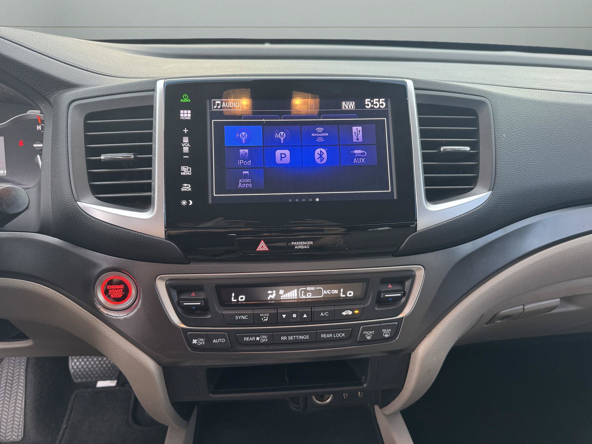 Used 2016 Honda Pilot EX image 19