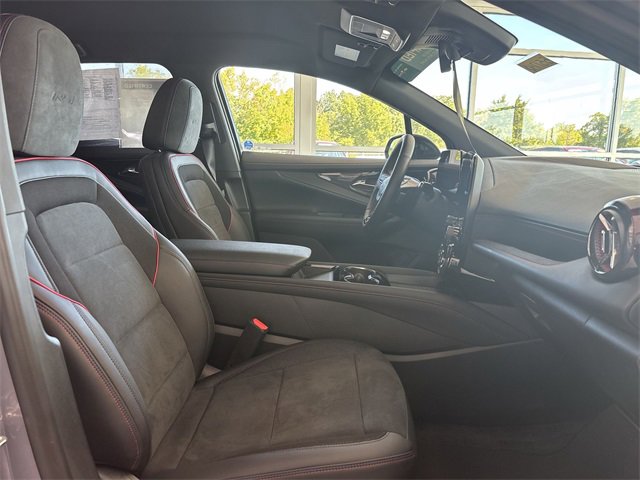 Certified 2025 Chevrolet Blazer EV RS image 20