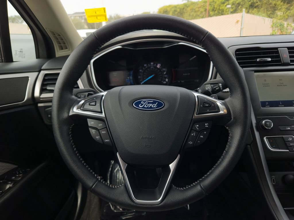 Used 2019 Ford Fusion SE w/ Equipment Group 151A image 19