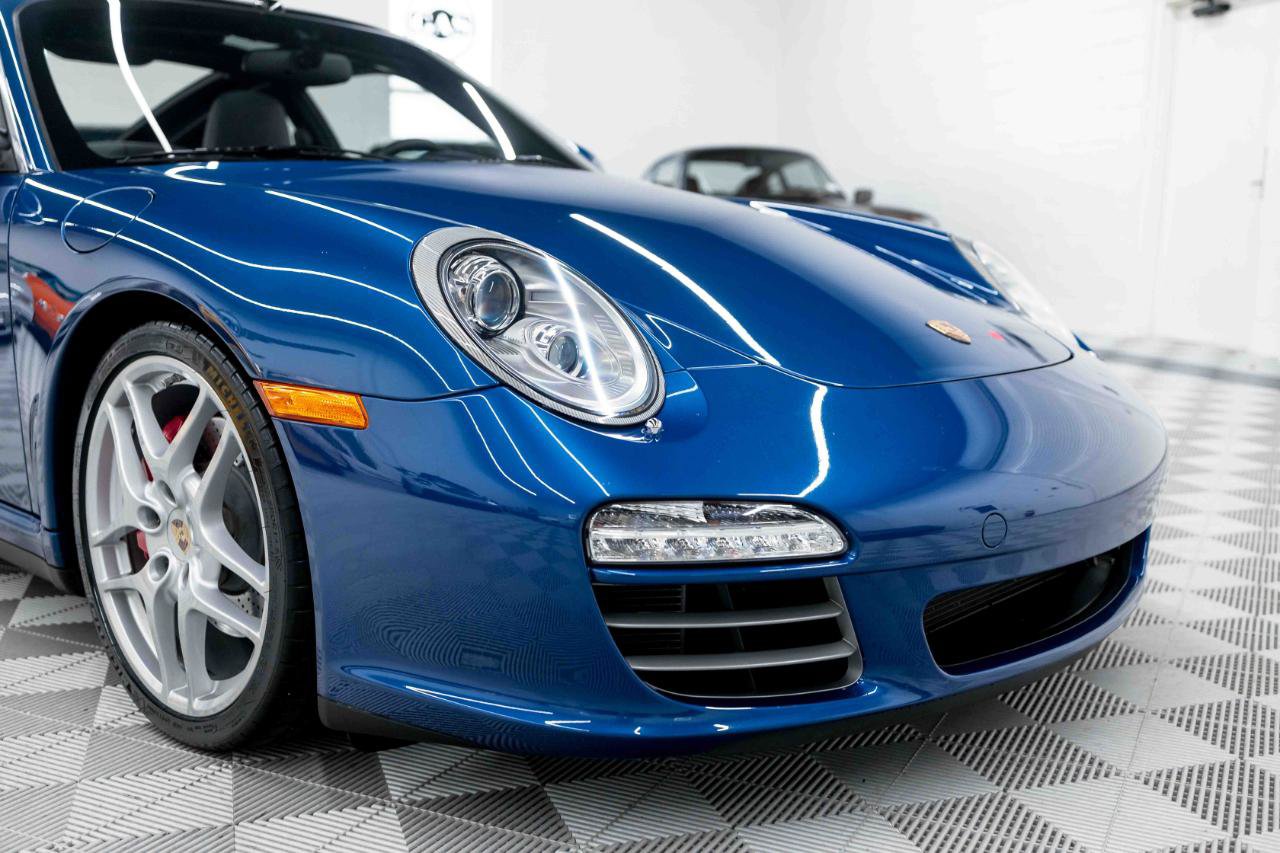 Used 2012 Porsche 911 Targa 4S AWD/4WD image 15