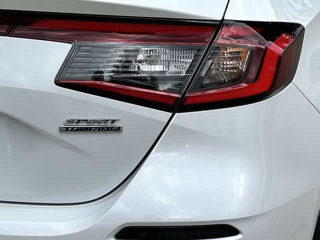 Used 2024 Honda Civic Sport Touring image 8