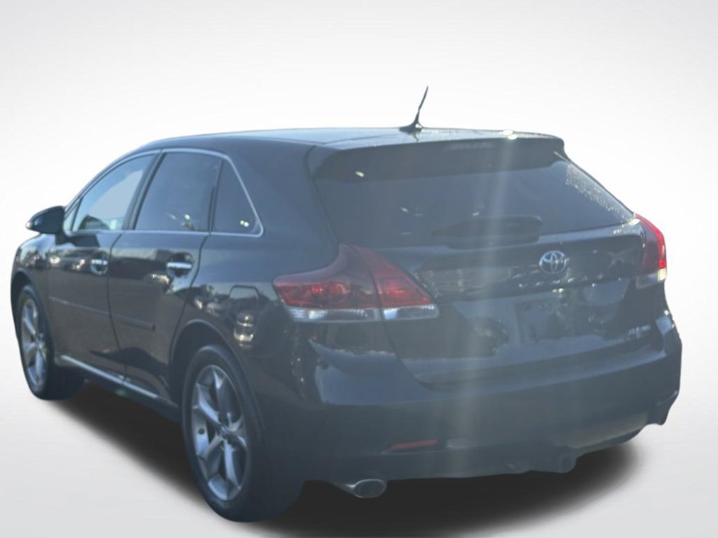 Used 2013 Toyota Venza XLE w/ Tow Prep Pkg AWD/4WD image 3