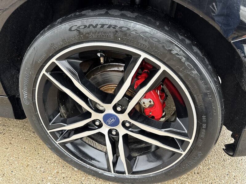 Used 2016 Ford Focus ST w/ Equipment Group 401A FWD image 15