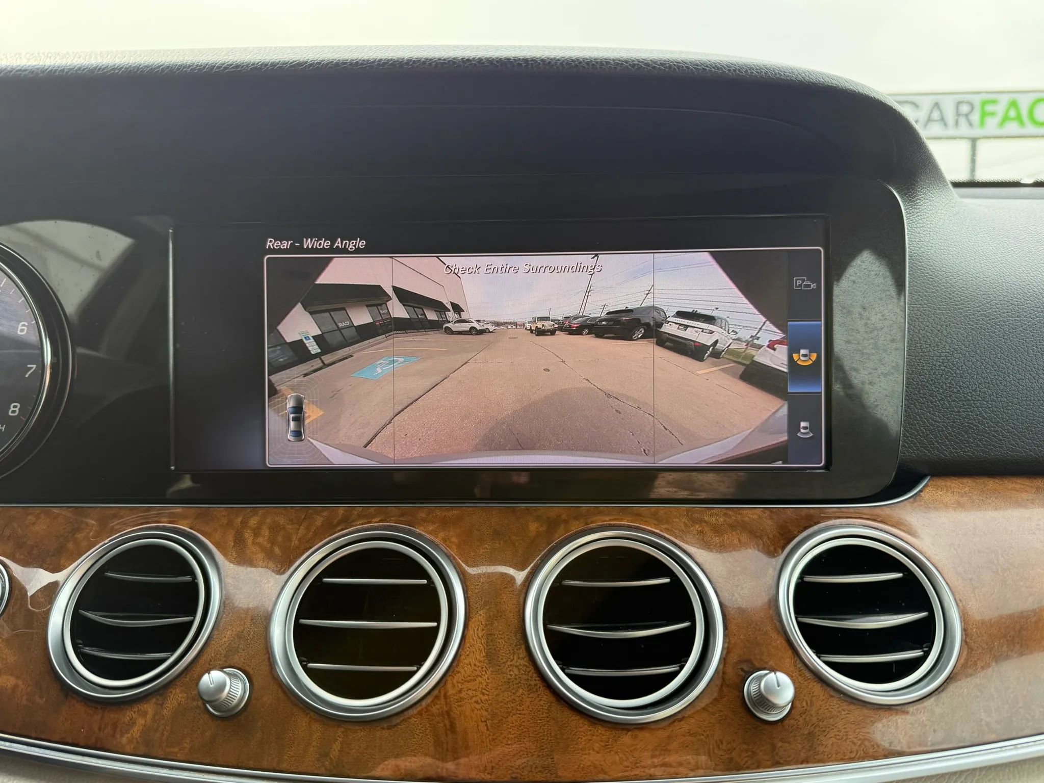 Used 2018 Mercedes-Benz E 300 image 38