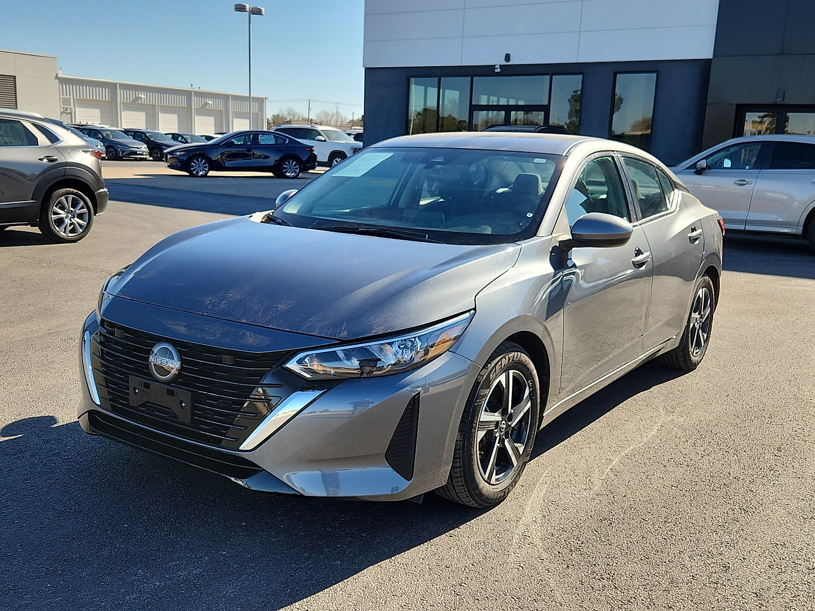 Used 2024 Nissan Sentra SV image 3