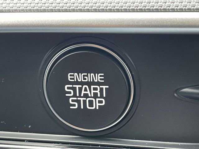 New 2026 Kia K5 LXS FWD image 33