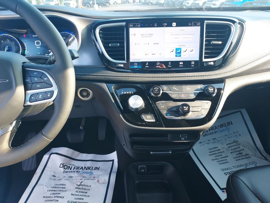 New 2026 Chrysler Pacifica Select FWD image 20