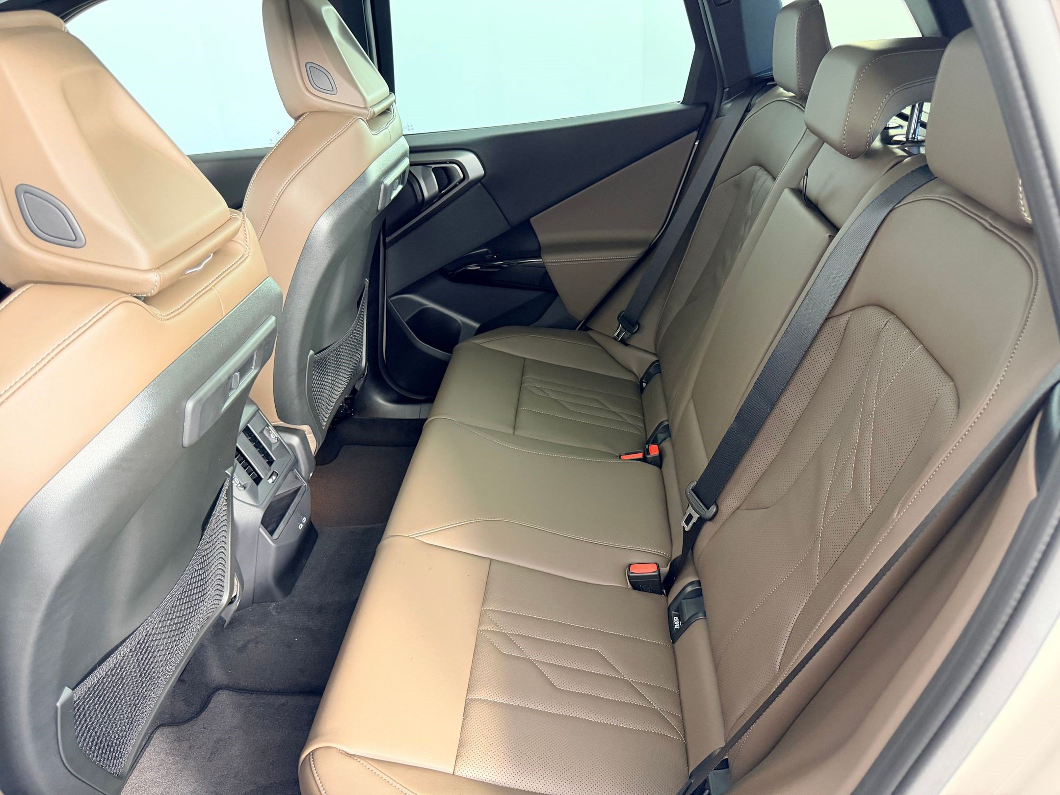 New 2026 BMW X3 xDrive30i w/ Convenience Package AWD/4WD image 24