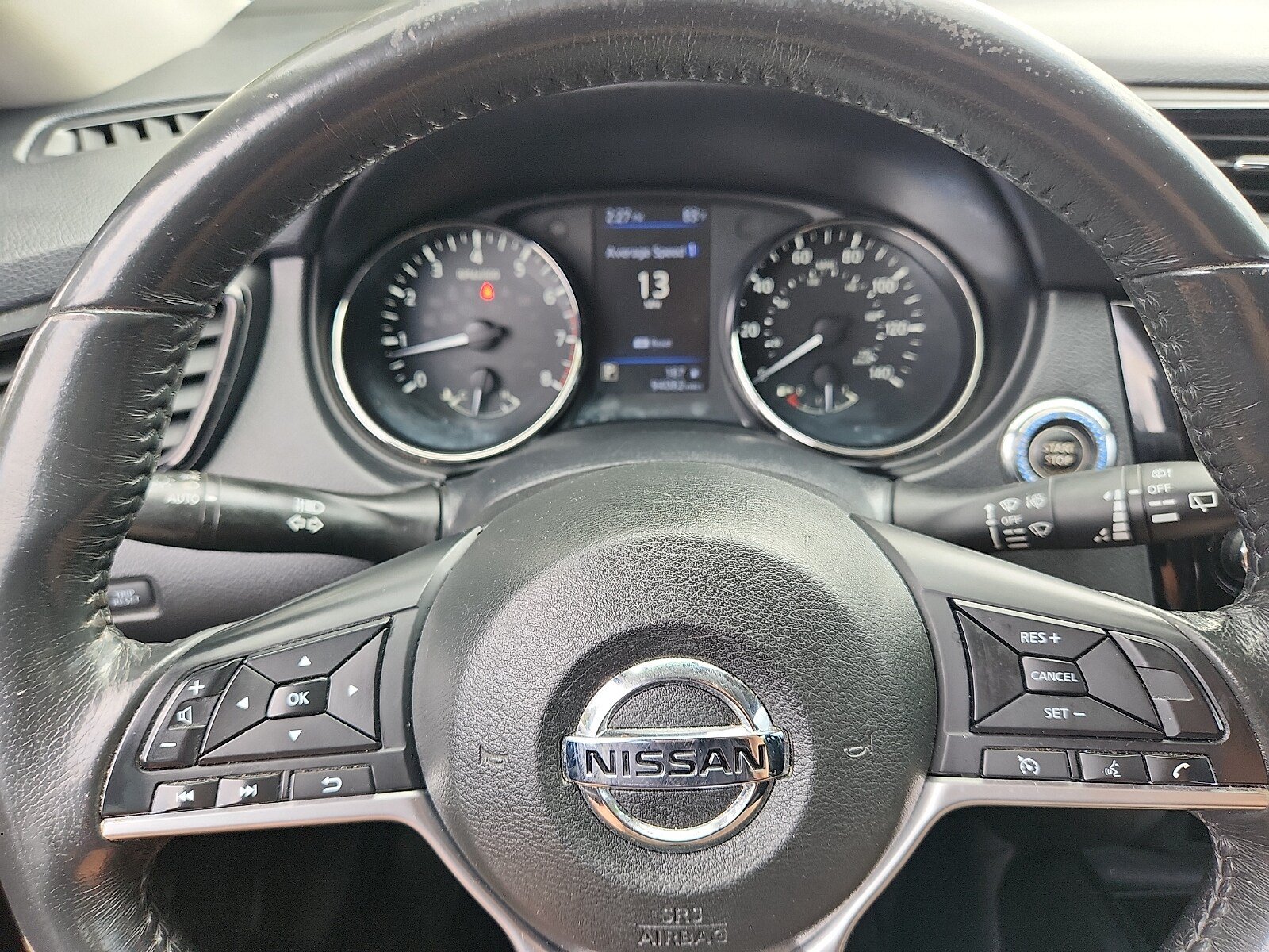 Used 2018 Nissan Rogue SV FWD image 19