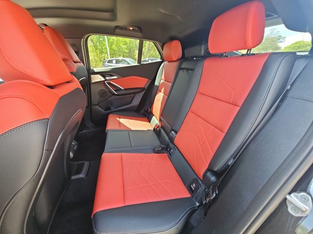 Used 2025 BMW X2 xDrive28i image 17