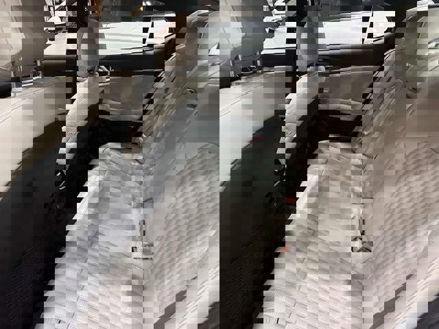 Used 2025 Genesis G70 2.5T w/ Sport Prestige Package image 18