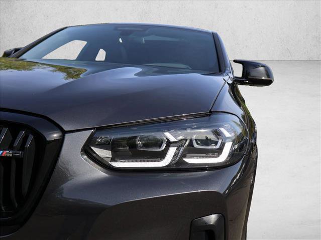 Used 2023 BMW X4 M40i AWD/4WD image 2