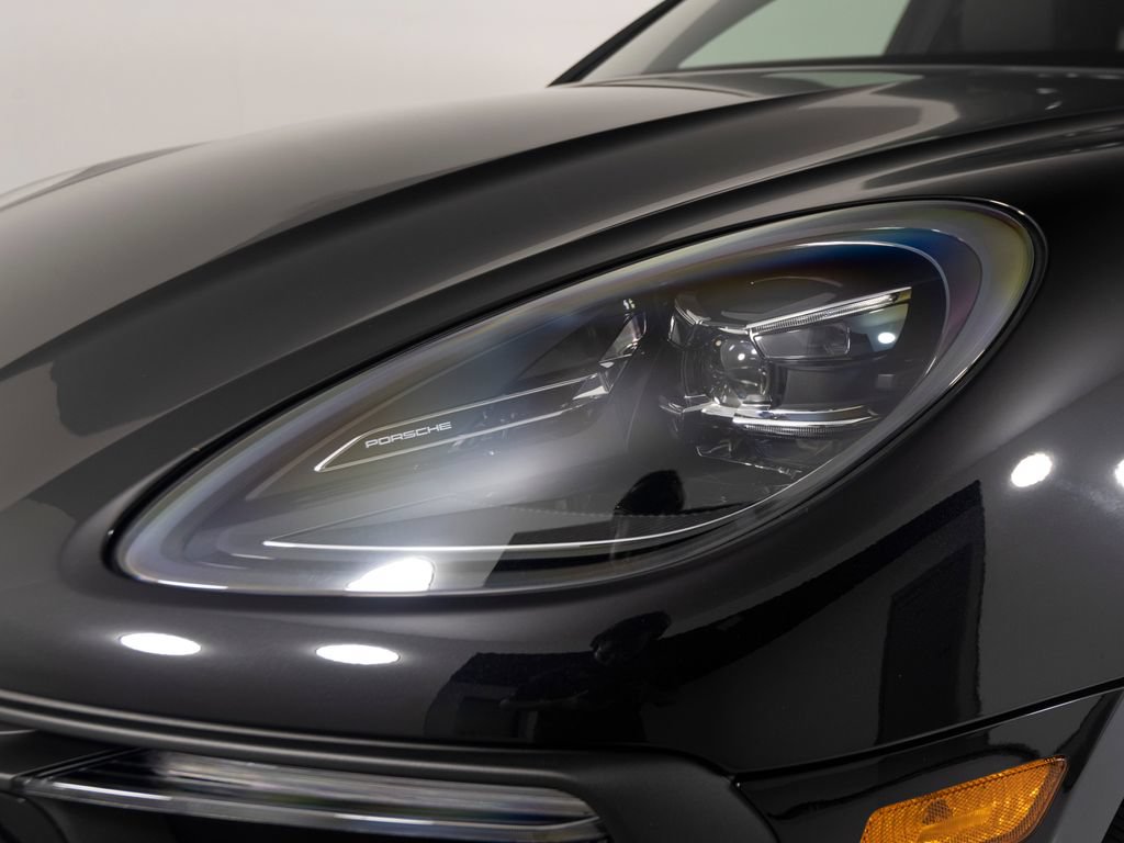 New 2026 Porsche Macan S AWD/4WD image 44