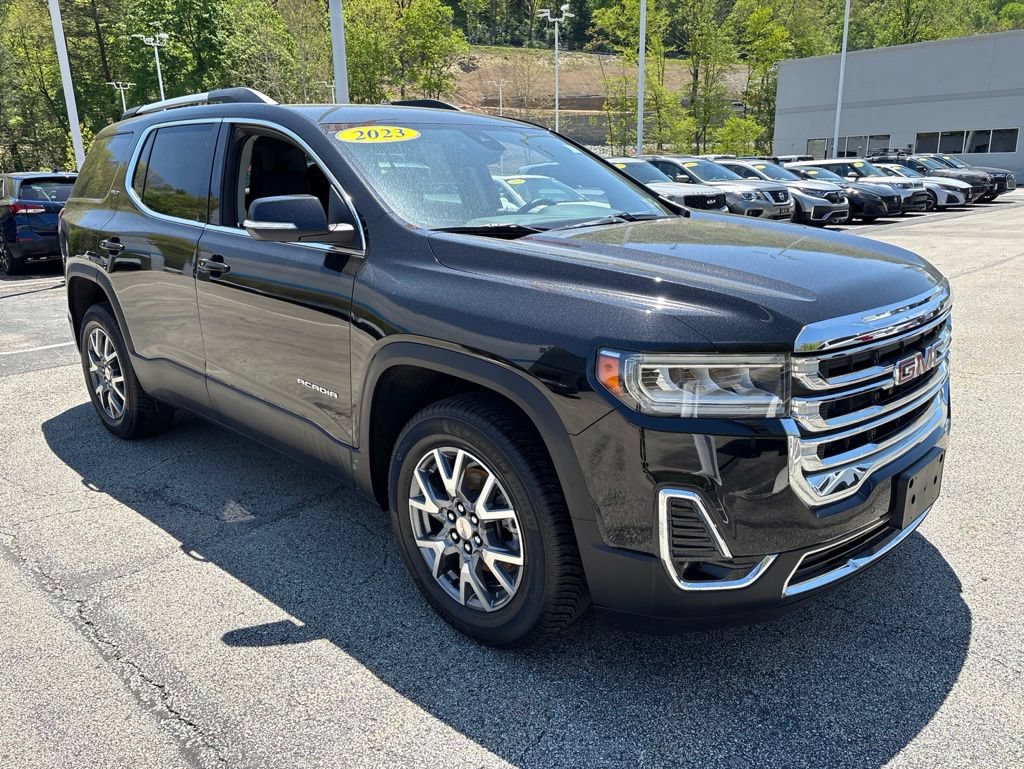 Certified 2023 GMC Acadia SLT AWD/4WD image 7