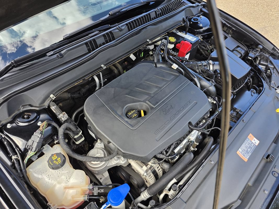 Used 2016 Ford Fusion SE FWD image 33