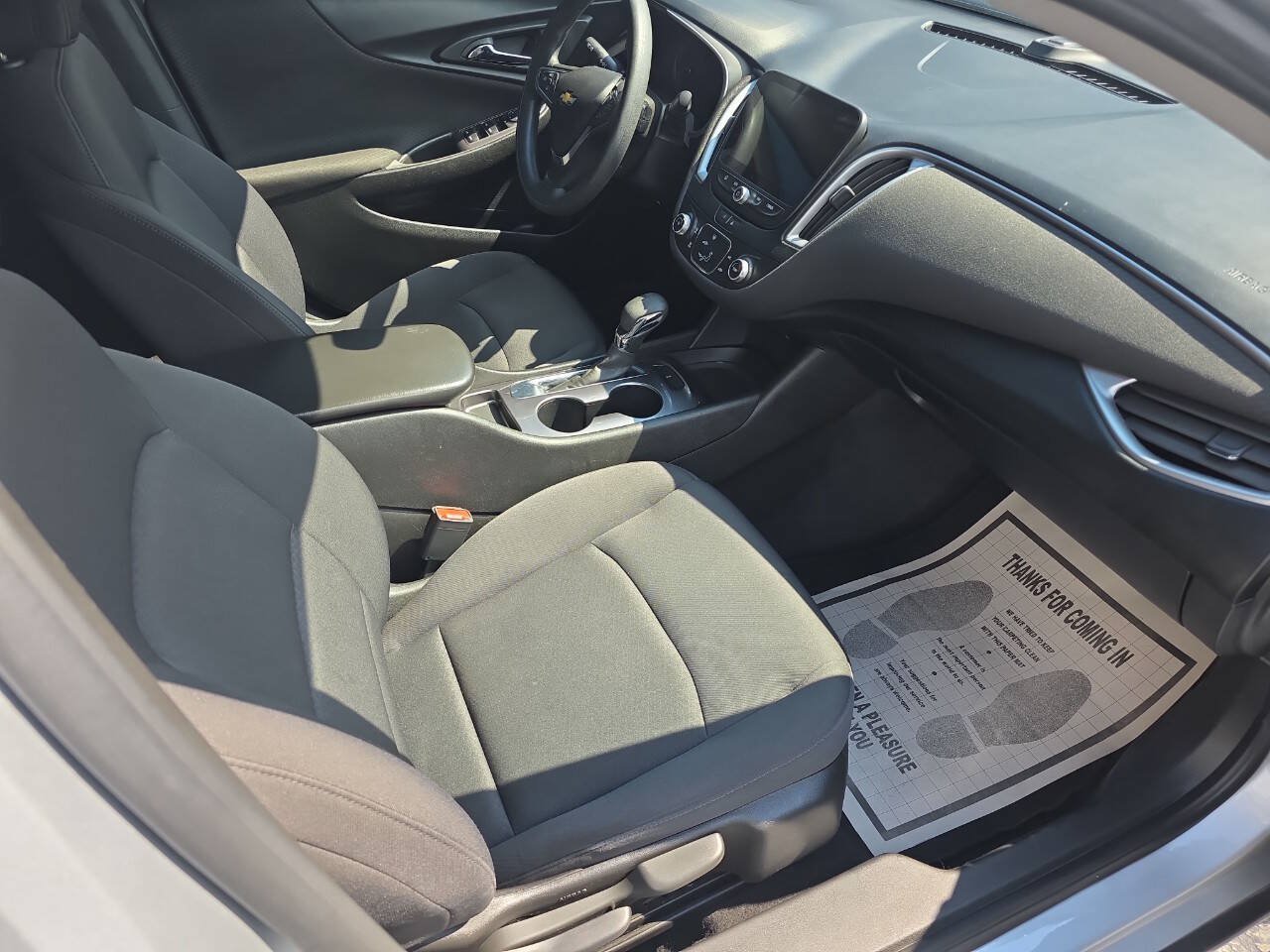 Used 2021 Chevrolet Malibu LS FWD image 14