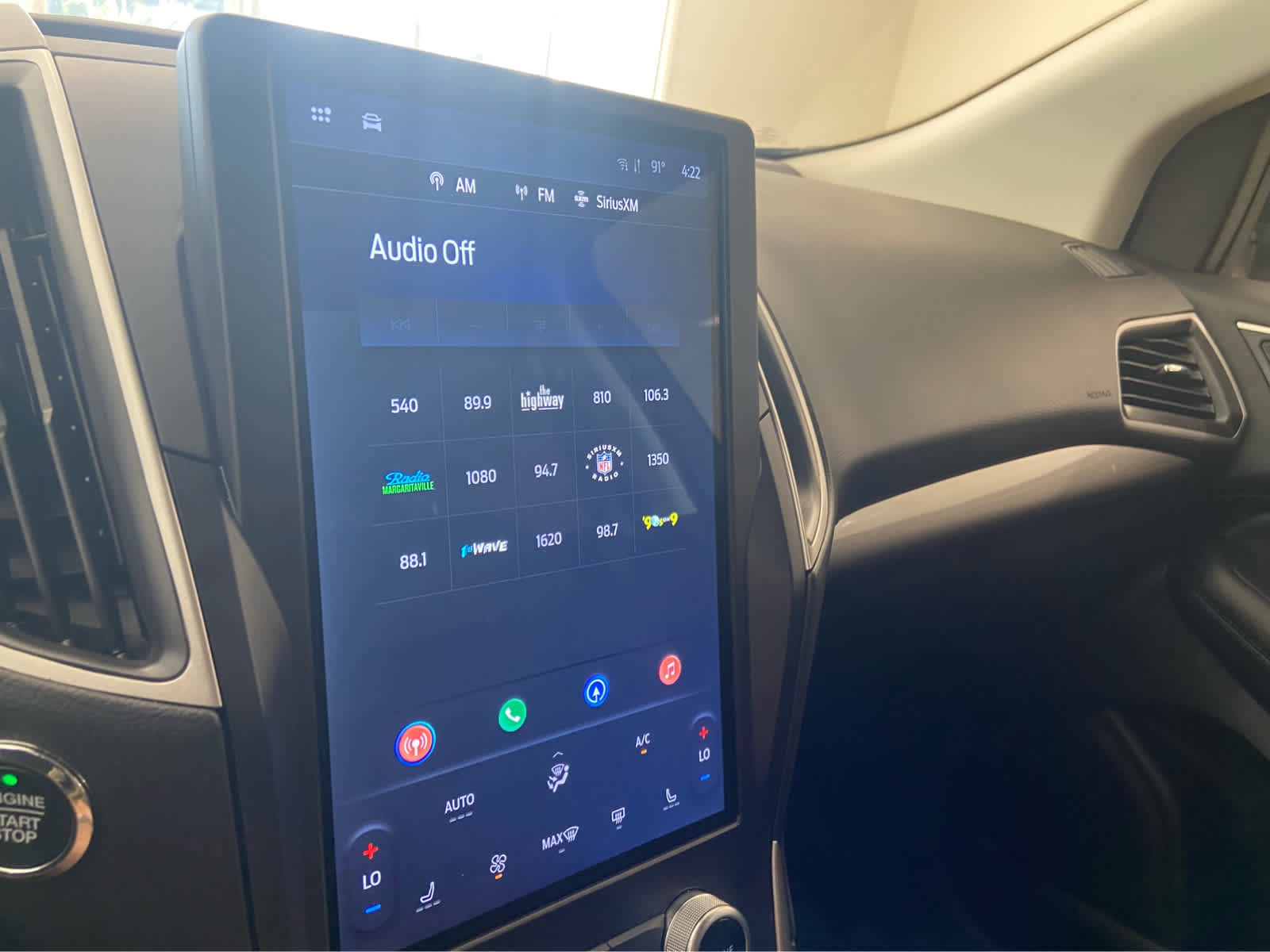 Used 2024 Ford Edge SEL image 24