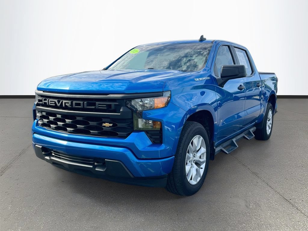 Used 2022 Chevrolet Silverado 1500 Custom RWD image 3