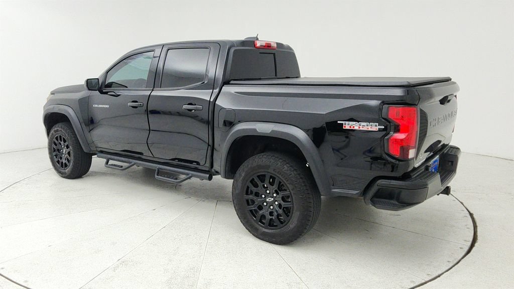 Used 2024 Chevrolet Colorado Trail Boss AWD/4WD image 5