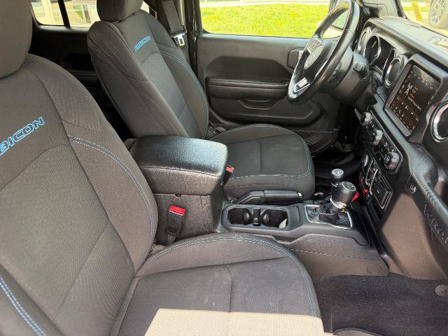 Used 2023 Jeep Wrangler Unlimited Rubicon 4xe w/ Cold Weather Group AWD/4WD image 13