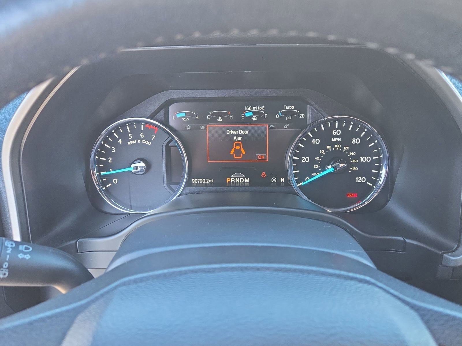 Used 2021 Ford Expedition XLT image 18