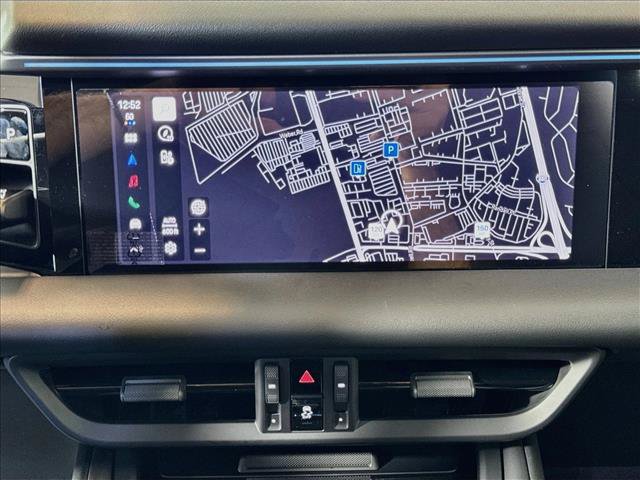 New 2026 Porsche Macan 4 Electric AWD/4WD image 16