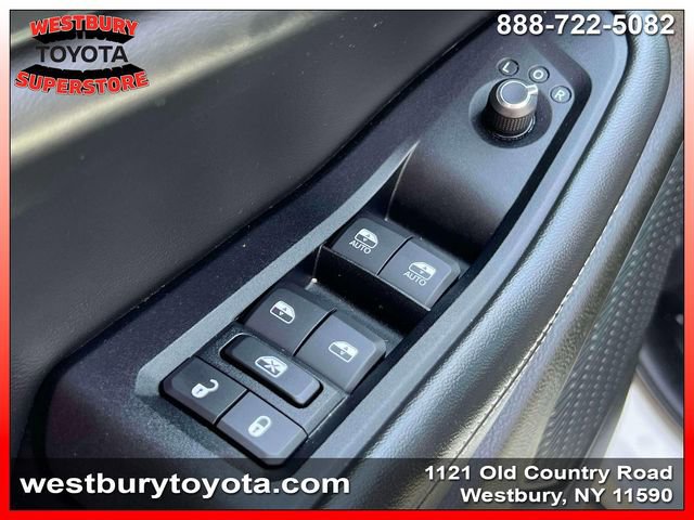 Used 2024 Jeep Grand Cherokee L Laredo AWD/4WD image 19