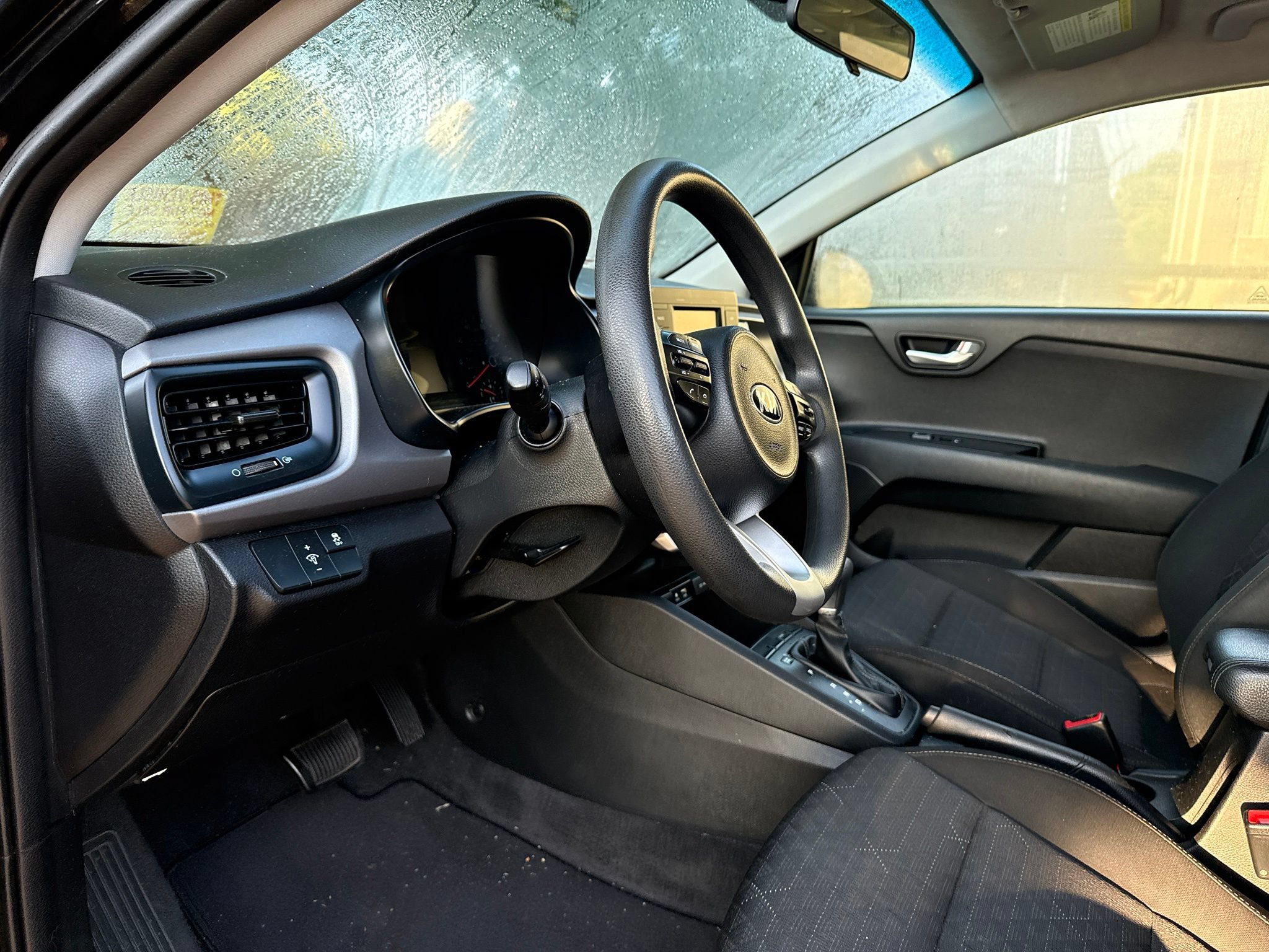 Used 2018 Kia Rio S FWD image 11