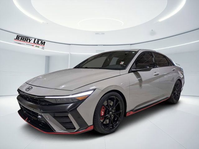 Used 2025 Hyundai Elantra N FWD image 7