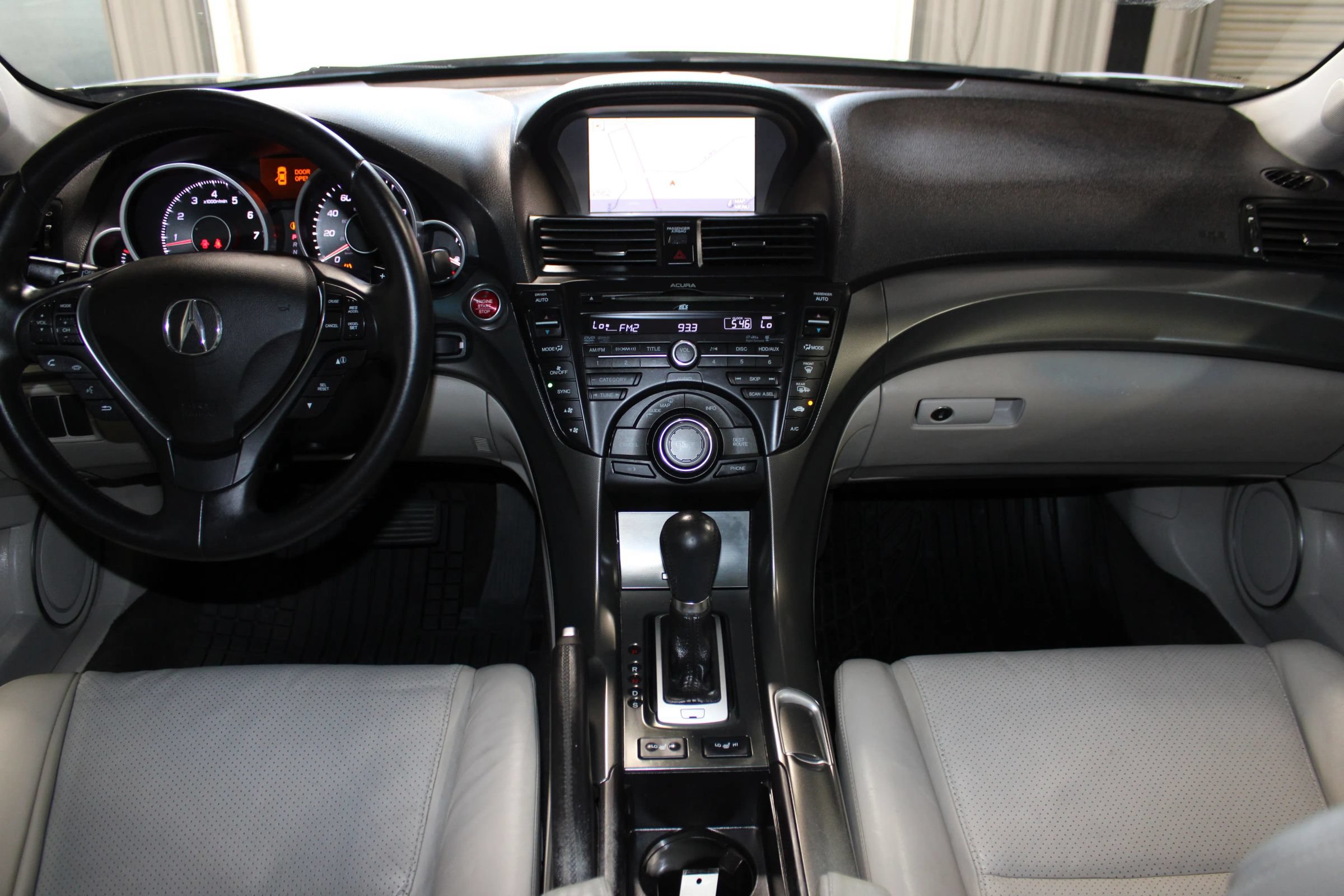 Used 2014 Acura TL w/ Technology Package FWD image 13