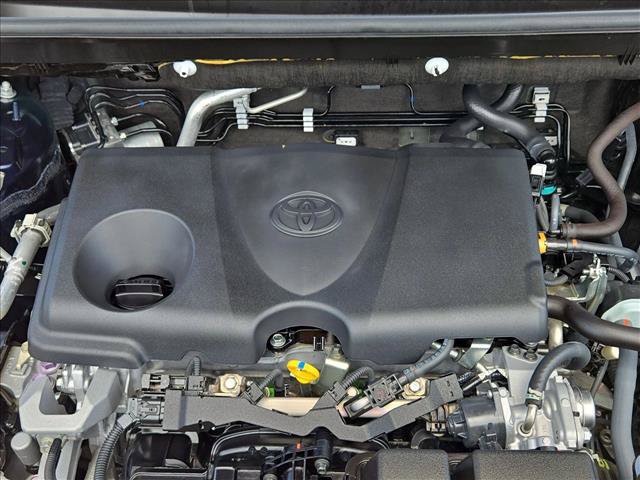 Used 2025 Toyota RAV4 XLE FWD image 21