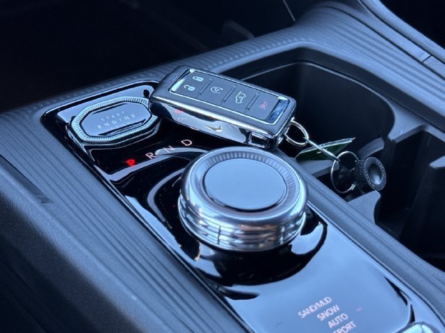 New 2026 Jeep Cherokee Limited AWD/4WD image 14