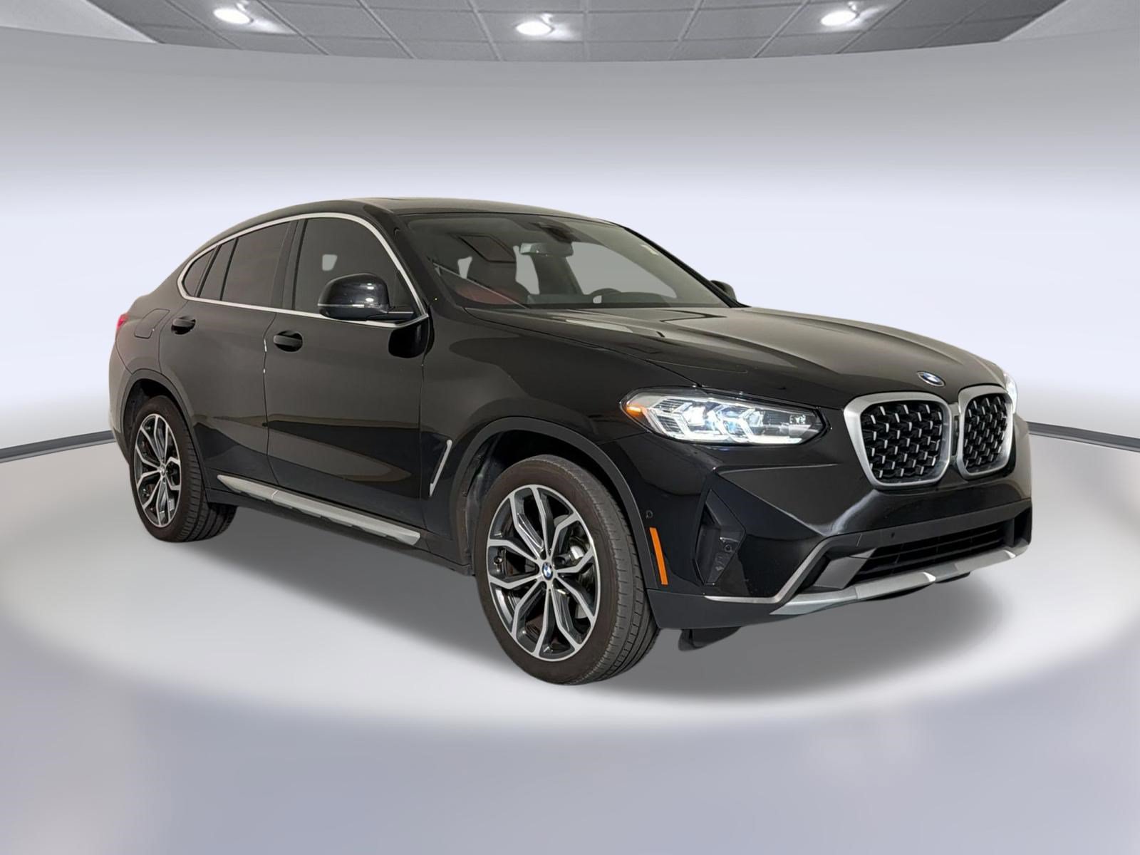 Used 2024 BMW X4 xDrive30i w/ Parking Assistance Package AWD/4WD image 7