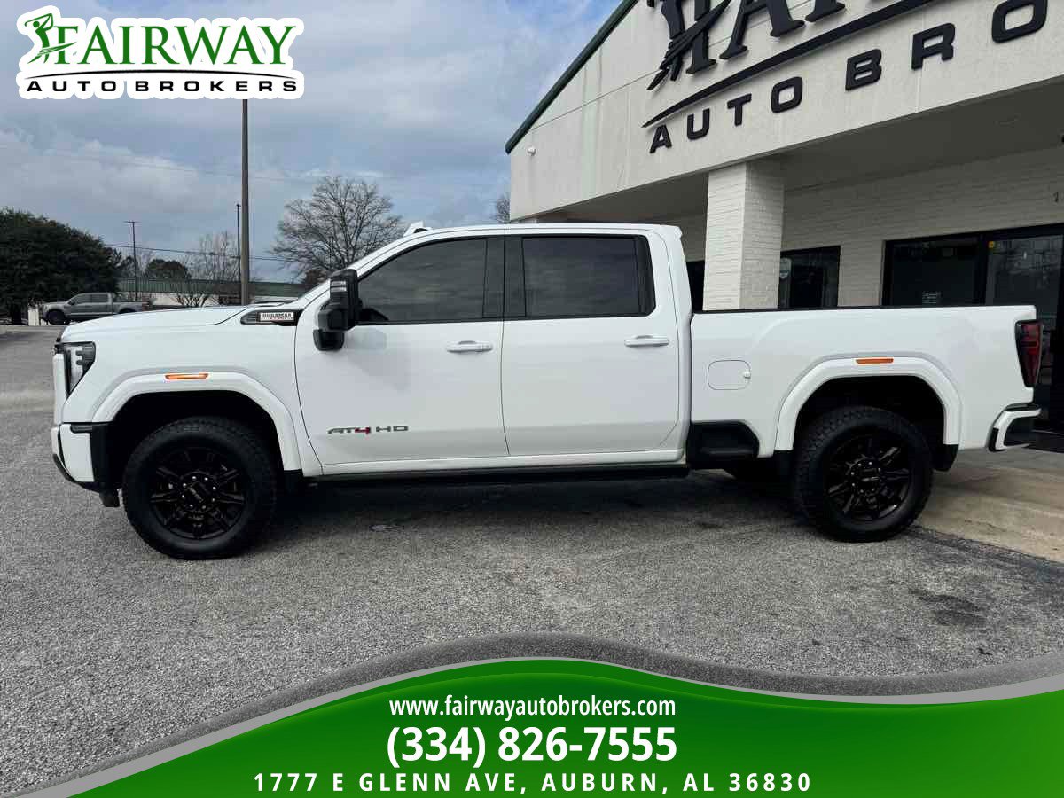 Used 2024 GMC Sierra 2500 AT4 w/ AT4 Premium Plus Package image 9