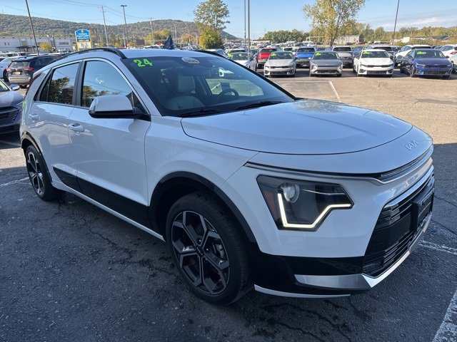Certified 2024 Kia Niro EX Touring image 6