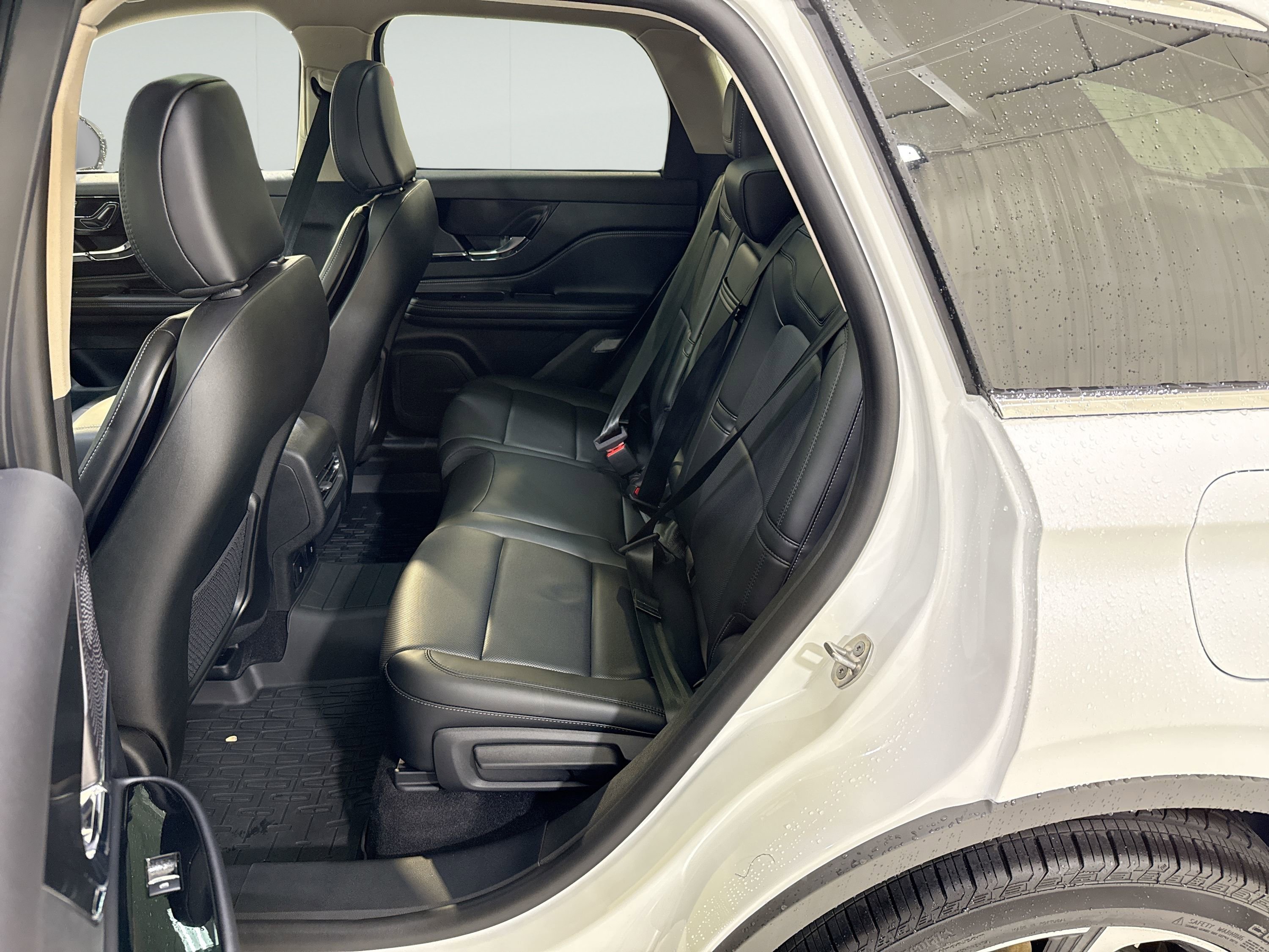 New 2026 Lincoln Corsair Reserve FWD image 25