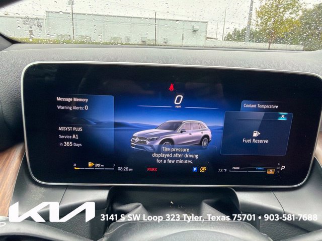Used 2025 Mercedes-Benz GLC 300 4MATIC image 17
